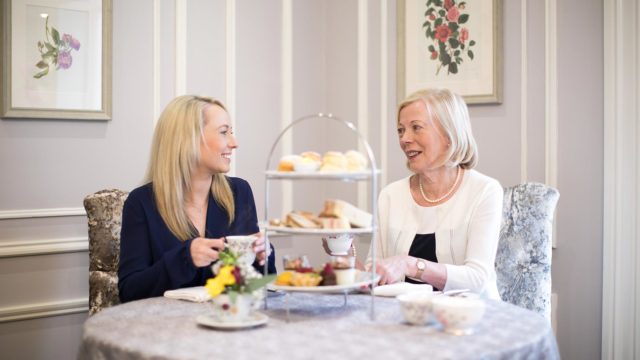 dining-afternoon-tea-fieldings