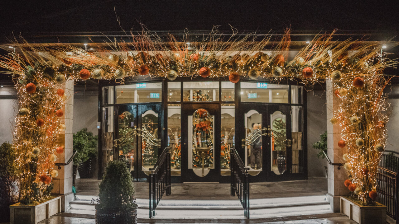 Christmas main doors